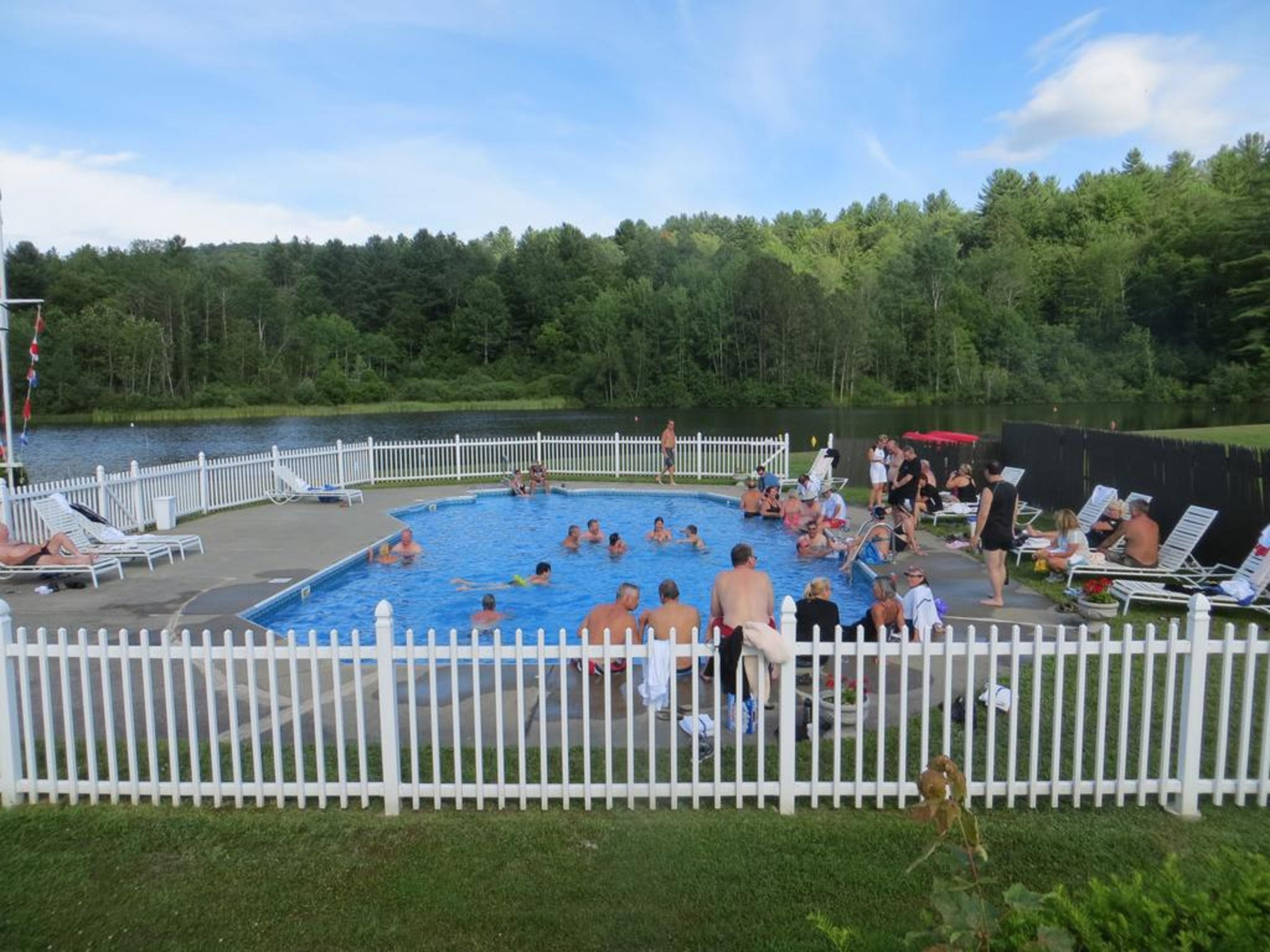Commodores Inn Stowe Kültér fotó