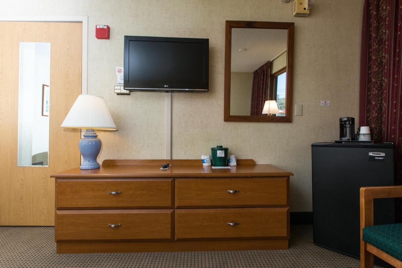 Commodores Inn Stowe Kültér fotó